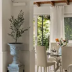Luxury Townhouse With Panoramic Views By Aura Luxury Collection *